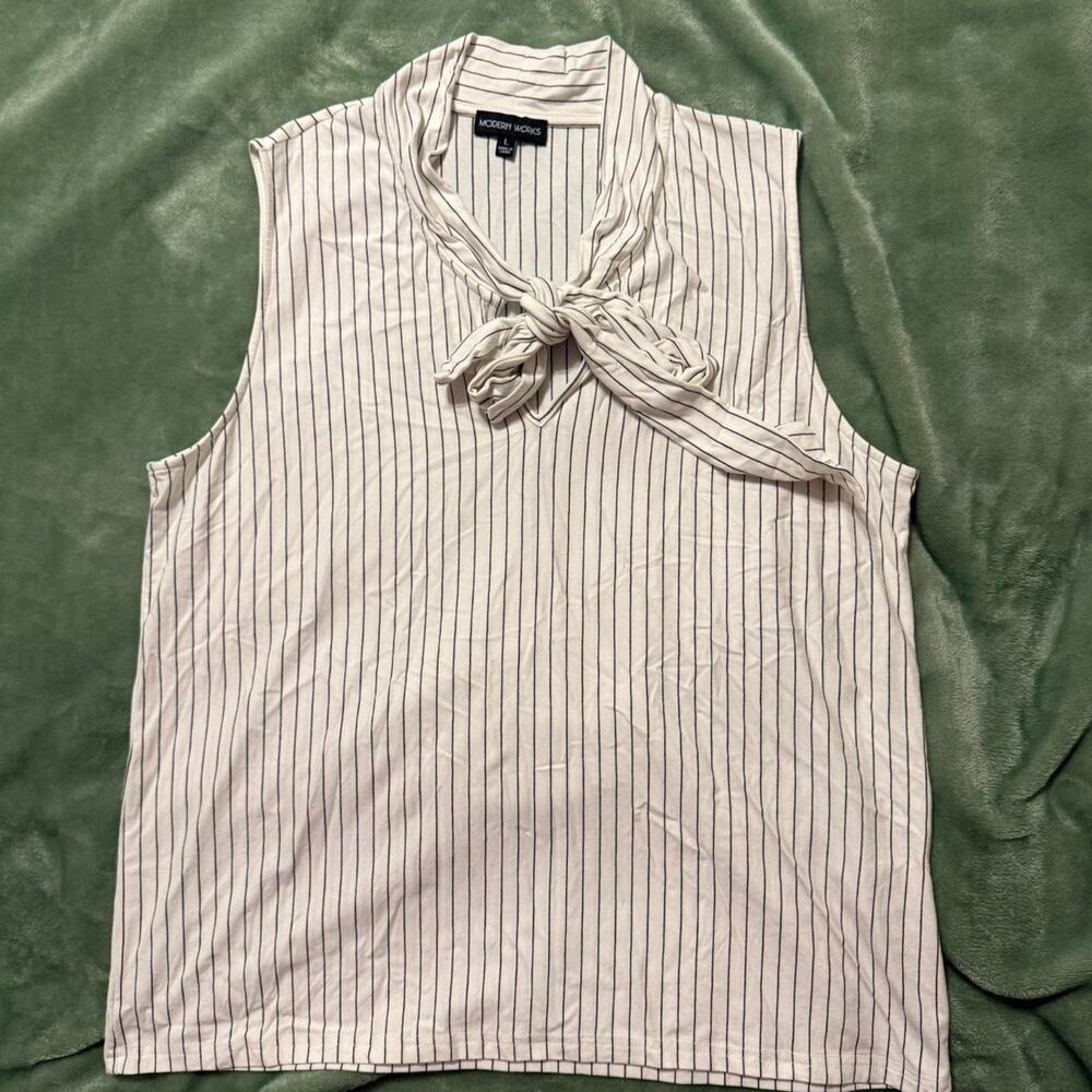 Modern Works Striped Tie-Neck Sleeveless Blouse (Size L)